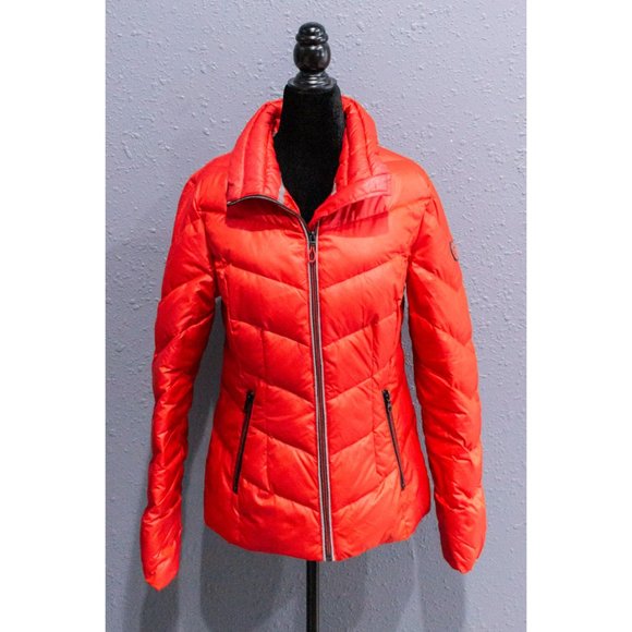 Guess Red Puffer Jacket, Size M - Picture 1 of 3
